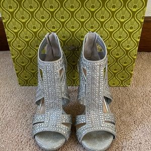 Gianni Bini Sparkly Zip up heels.
